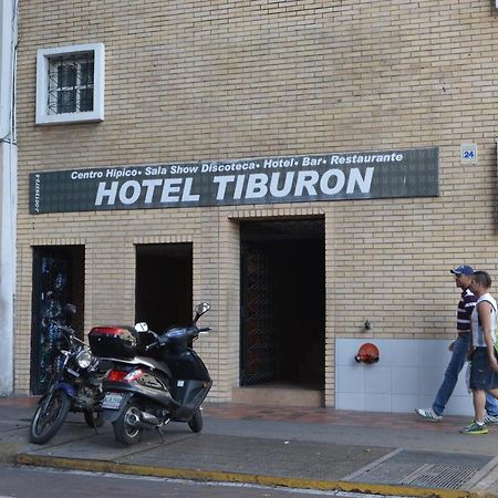 Hotel Tiburon Каракас Экстерьер фото